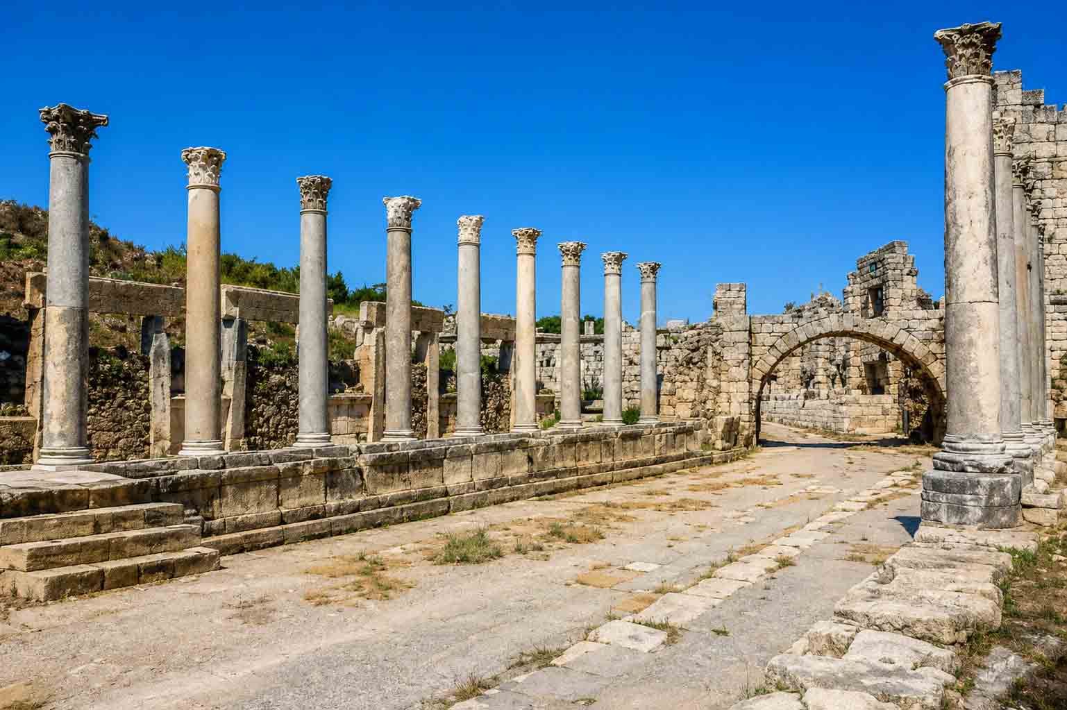 Perge Antik Kenti